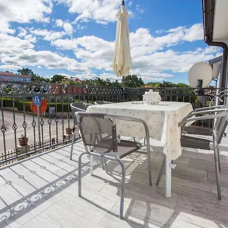 Apartament App Rosi *