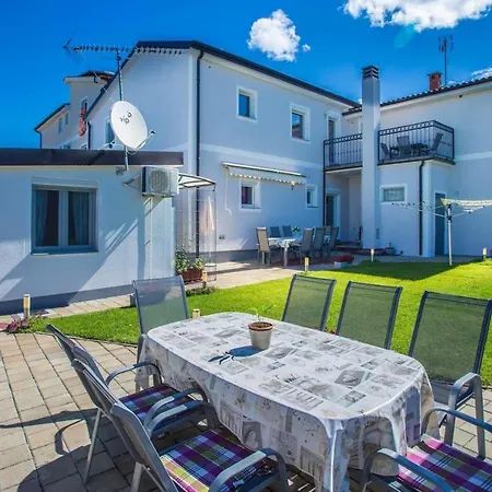 Апартаменты App Rosi Пореч